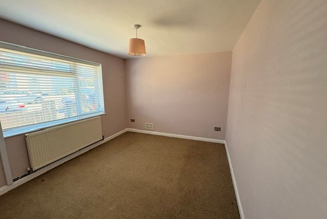 195, Downs Road, Deal photo 4