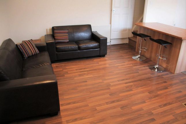 Trelawn Avenue, Leeds photo 5