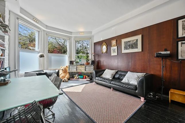 GFF, 165 Fordwych Road, London photo 2