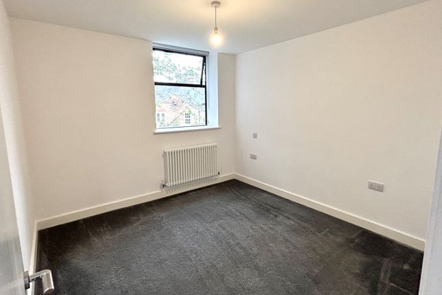 Flat for sale in River Court, Oakridge Road, High Wycombe