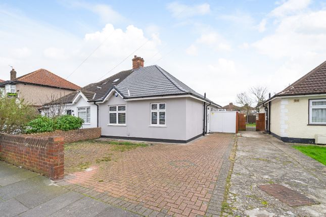 Thumbnail Bungalow for sale in Days Lane, Sidcup, Kent