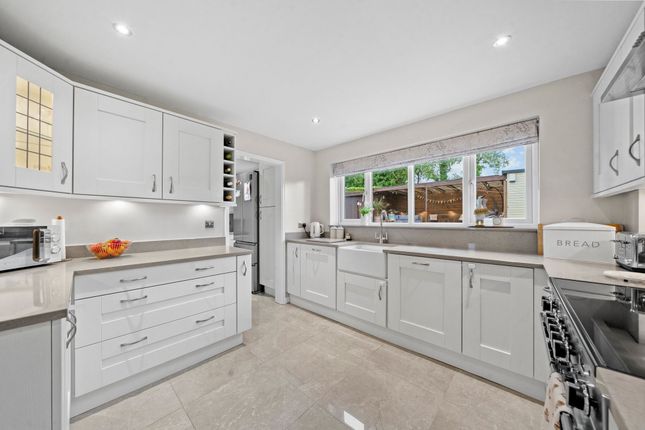5 Kielder Close, Wigan photo 4