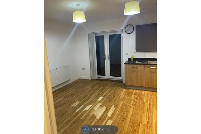 Room to rent in Scholars Way, Dagenham