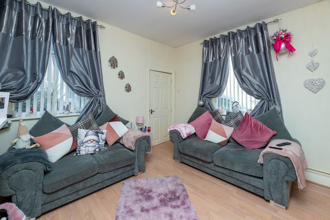 14, Edward Street, Northwich photo 4