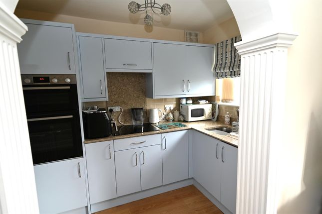 12, Stanley Avenue, Birmingham photo 4