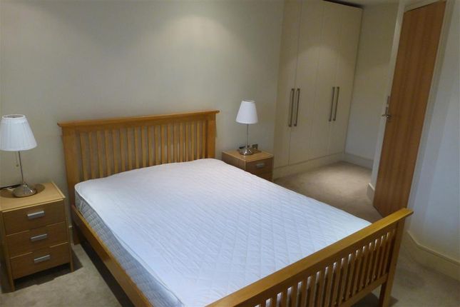 Apartment 313 Woodlands, Hayes Road, PENARTH photo 5