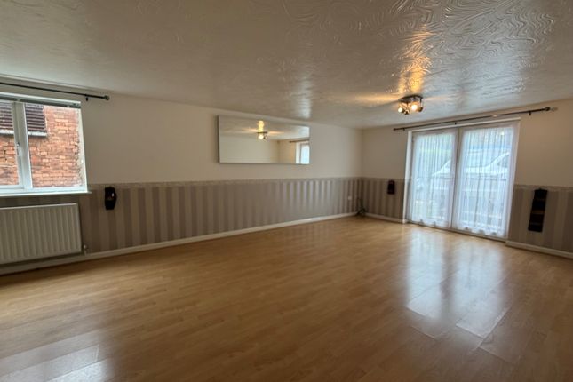 Flat 3, Denby Court, Kappler Close, Nottingham photo 4