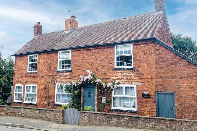 Thumbnail Detached house to rent in Mamble Road, Clows Top, Kidderminster, Worcestershire