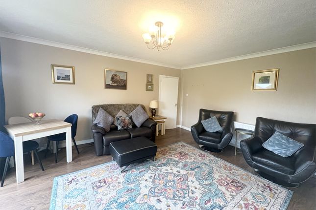 13, Annetyard Drive, Skelmorlie photo 4