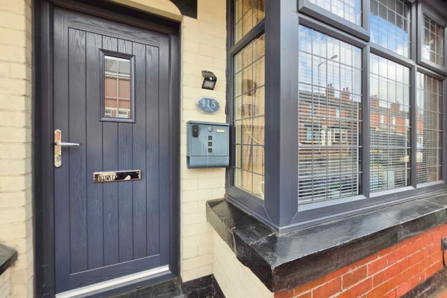 115, Dimsdale Parade West, Wolstanton photo 2