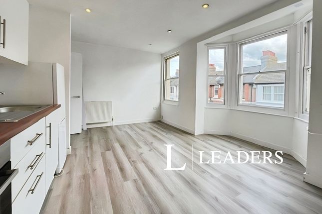 27, Rugby Place (Upper Maisonette), Brighton photo 2