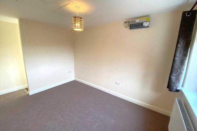 Bungalow to rent in Colston Gate, Cotgrave, Nottingham