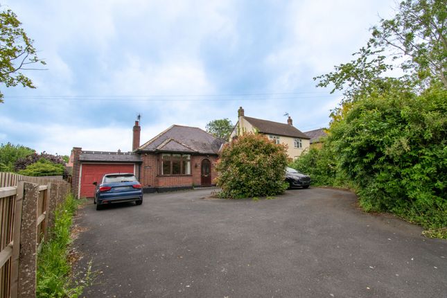 Thumbnail Detached bungalow for sale in Uppingham Road, Houghton-On-The-Hill, Leicester