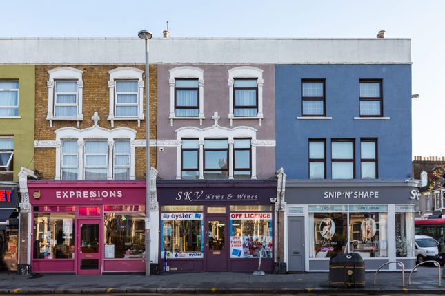 Thumbnail Room to rent in Leyton High Road, London