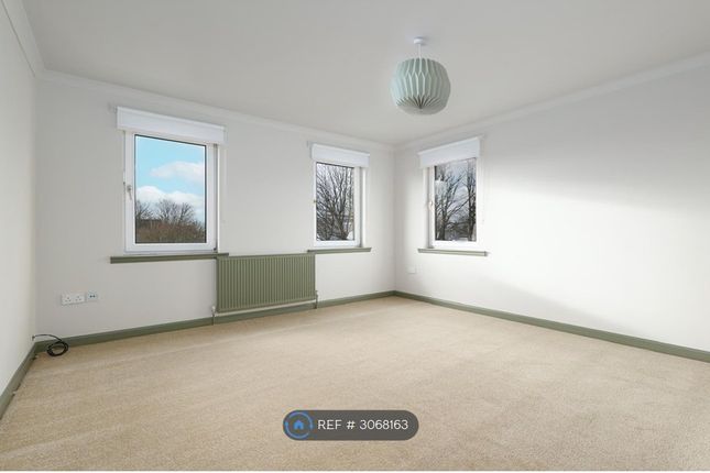 Springvale Court, Saltcoats photo 3