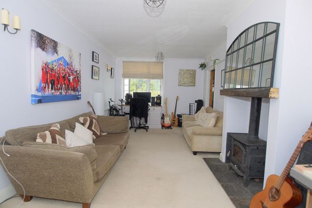 Bungalow for sale in The Landway, Kemsing, Sevenoaks