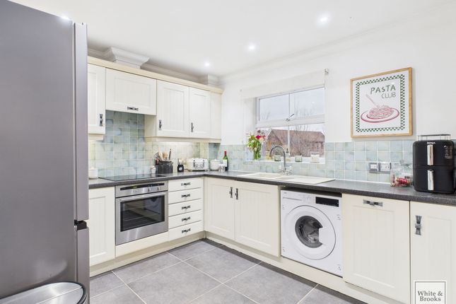 Flat 4, Bellingham House, Bognor Regis photo 3