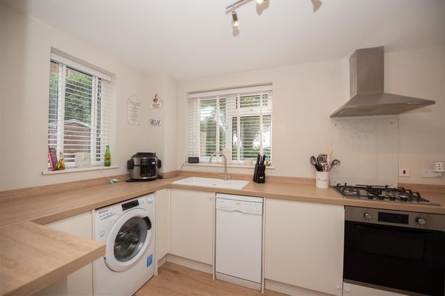40, Eversley Walk, Nottingham photo 5