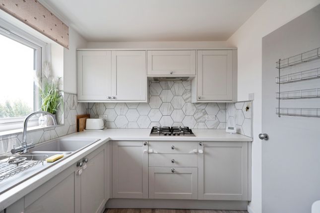 Flat 4, San Anton Court, 117, Southwood Road, Hampshire photo 4