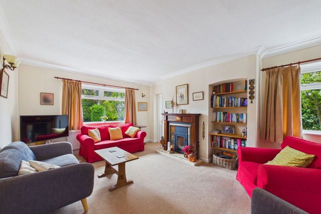 42, Hinderwell Lane, Saltburn-By-The-Sea photo 2
