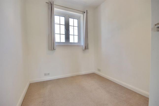 Terraced house to rent in Lealand Road, Drayton, Portsmouth