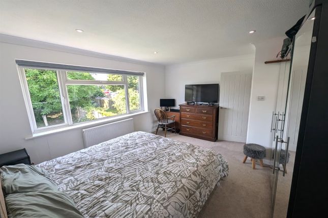15, Froxfield Close, Winchester photo 4