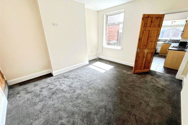 9, Bennerley Avenue, Derbyshire photo 4