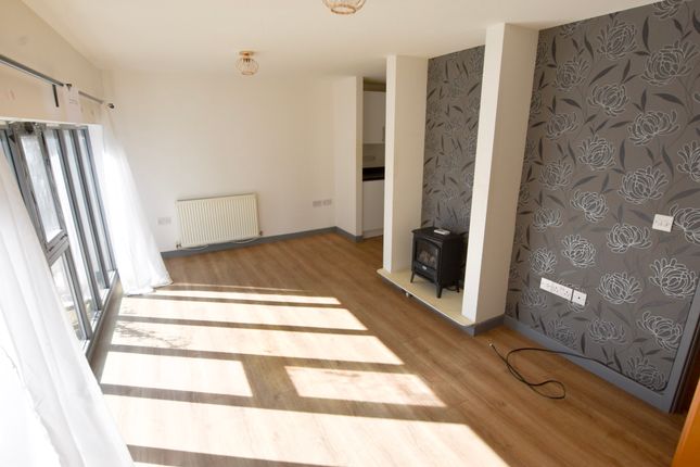 The Coach House, 48a Bushloe End, Wigston photo 4