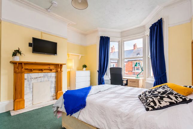 Jesmond Newcastle upon Tyne photo 4