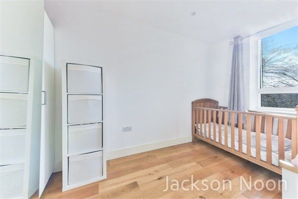 Flat for sale in South Street, Epsom