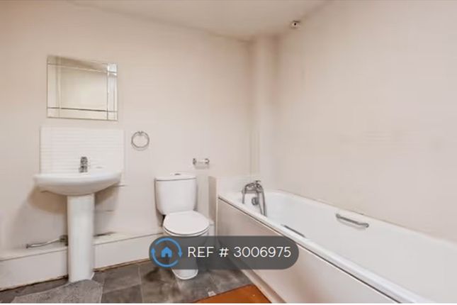 Apartment, Ground Floor Gladstone Mews Gladstone St, Warrington photo 3