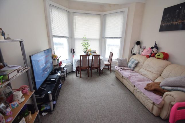 4A, 49, Pevensey Road, Eastbourne photo 2