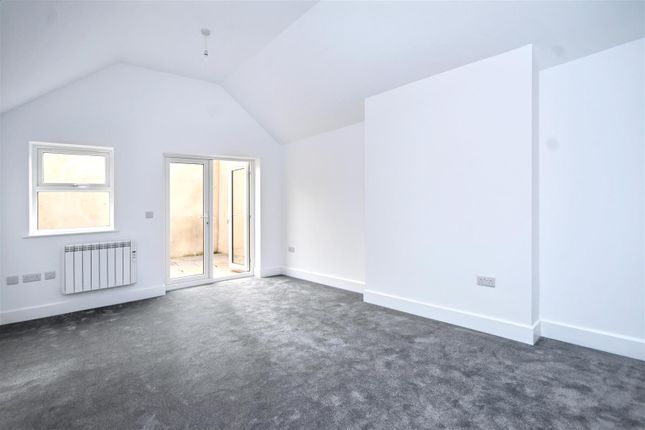 Flat 1, 22-24, Susans Road, Eastbourne photo 5