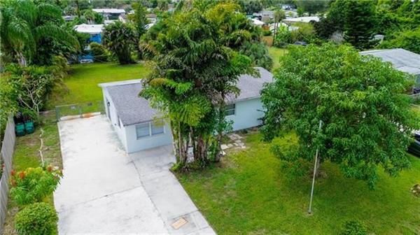 Property for sale in 658 Palm Lake Dr, Naples, Florida, United States Of America