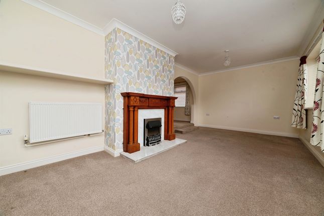 47, Windsor Avenue, Hull photo 3