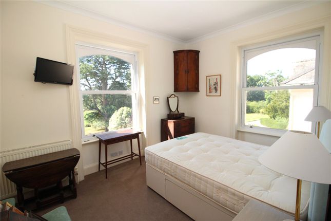 The Towers, Courtlands,, Chilling Street, East Grinstead photo 5