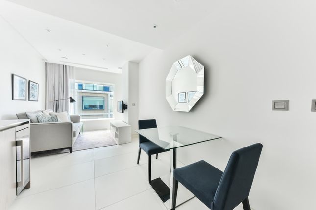 Flat to rent in Sugar Quay, Landmark Place, City