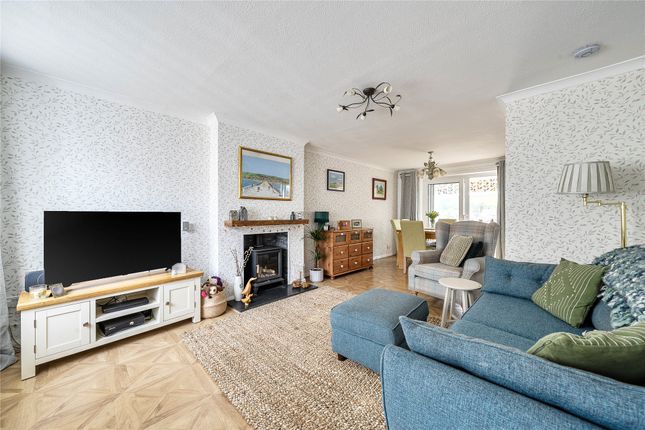 52 Tuckers Meadow, Crediton Devon, Devon photo 2