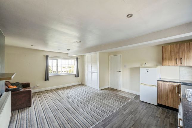 Flat 5, Yew Tree Court, 87, Scawby Road, Brigg photo 3