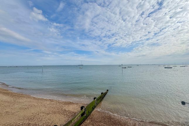 Beach Hut 320, Thorpe Bay photo 3