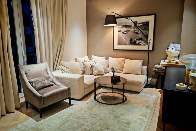 Flat 26, Drake House, London photo 4