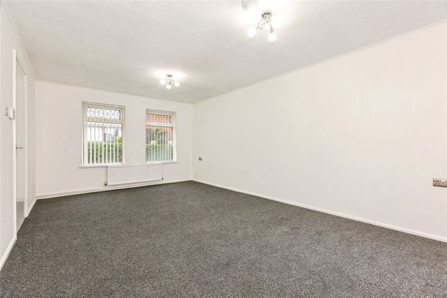 32, St. Nicholas Court, Swansea photo 4