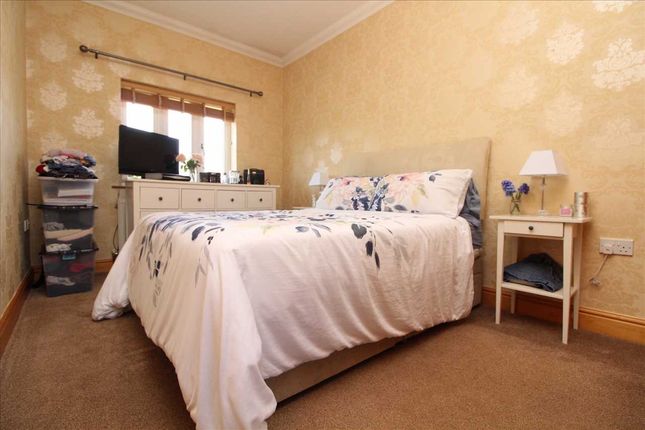 2 Bed Barn Conversion For Sale In Main Road Henley Ipswich