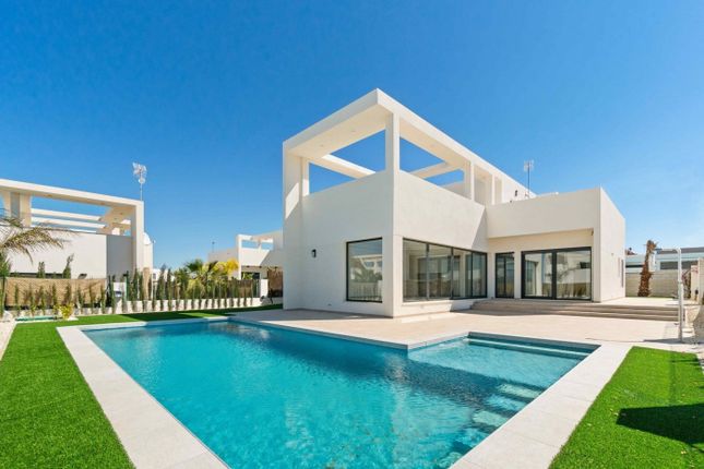 Thumbnail Villa for sale in Benijófar, 03178, Alicante, Spain