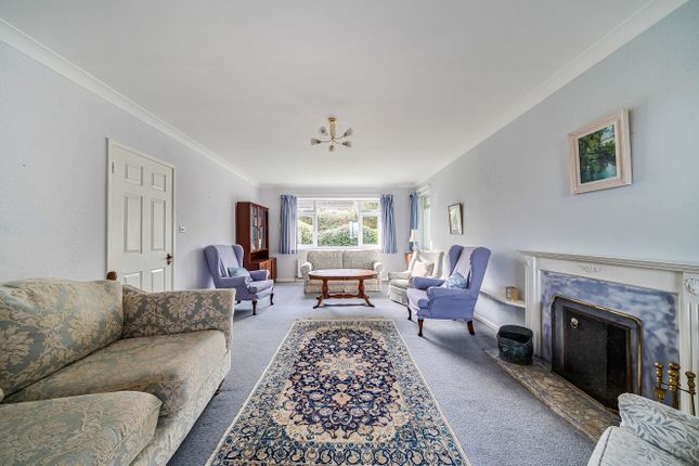 10, Conway Drive, Dorchester photo 2