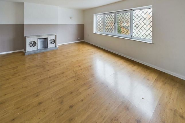Flat for sale in Ringwood Highway, Coventry