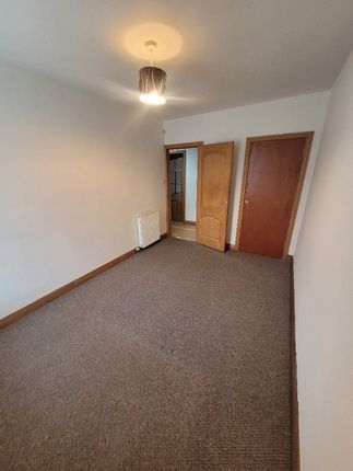 Flat to rent in Pitfour Street, Lochee West, Dundee