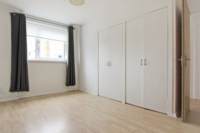 221, Cornhill Drive, Aberdeen photo 4