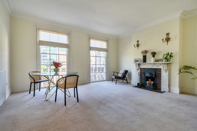 12, Abbots Walk, Berkshire photo 2