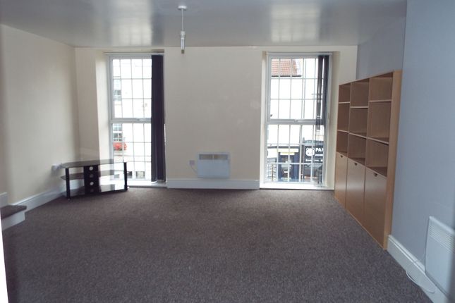 Thumbnail Flat to rent in Hall Gate, Doncaster